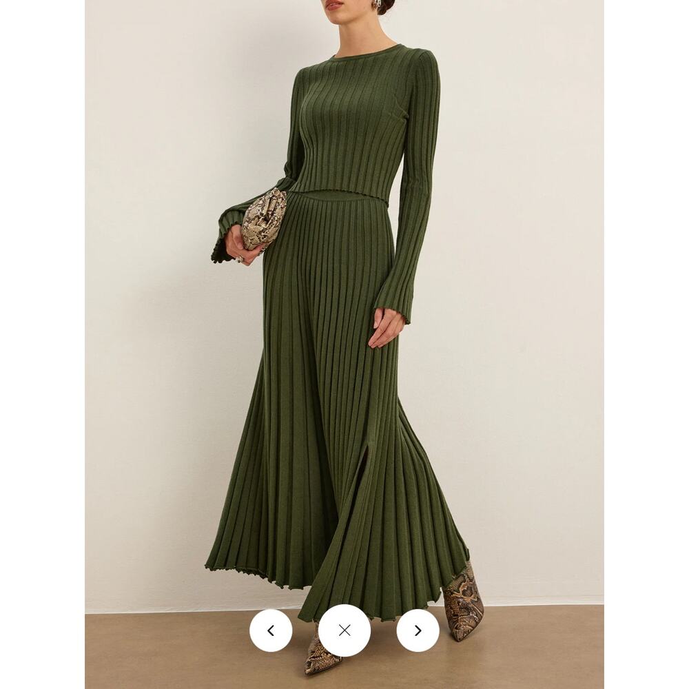 Commense Lettuce Trim Pleated Sweater Skirt And Sweater set Sz M - Picture 4 of 6